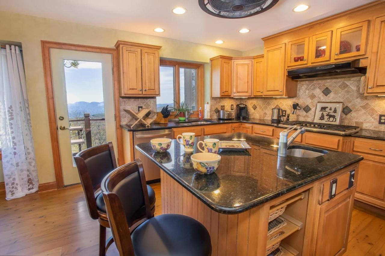 Mile High Lodge Beech Mountain Εξωτερικό φωτογραφία